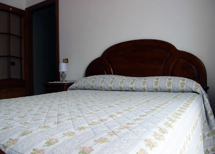 ファームステイ Nonna Merj アルベンガ