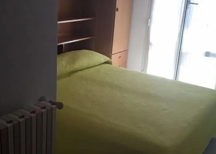 Nonna Merj 农家乐 *